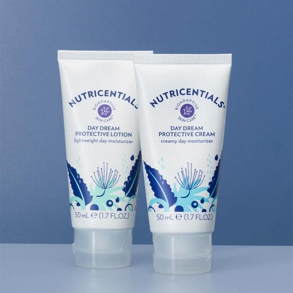 nu-skin-nutricentials-nu-skin-nutricentials-day-dream-protective-cream-and-lotion-products-lifestyle-image-1-min